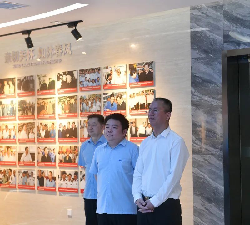 湖南省财政厅党组成员、副厅长祝孟辉来yb体育集团调研.jpg