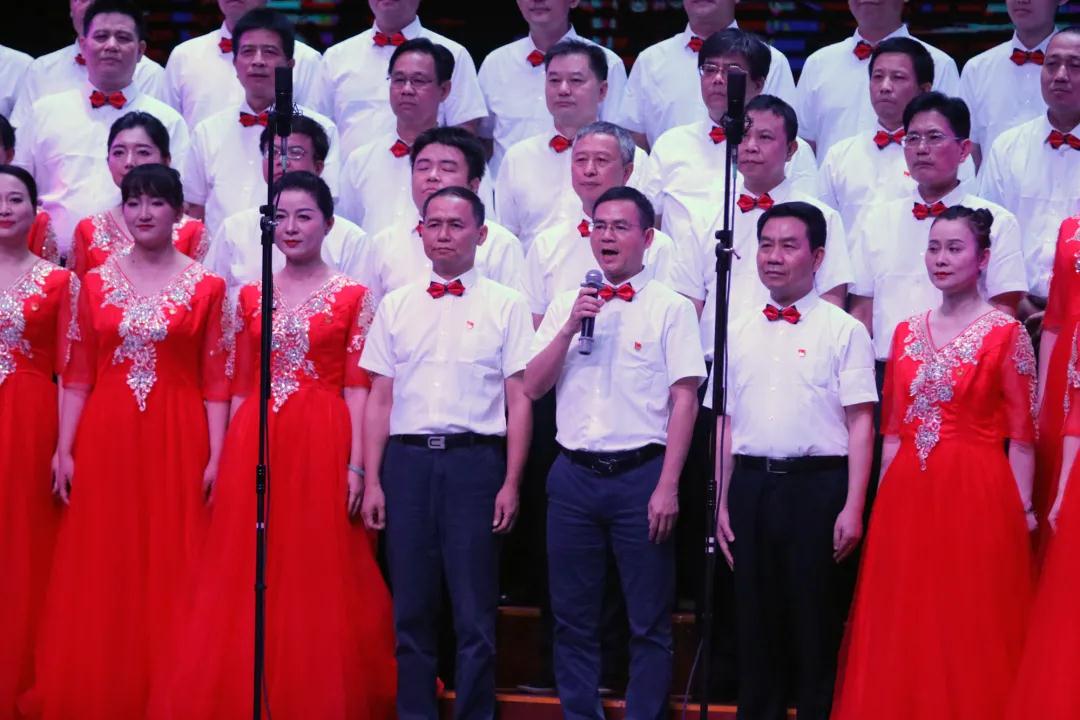 永远跟党走 奋进新征程 yb体育集团举行庆祝中国共产党成立100周年职工合唱比赛.jpg